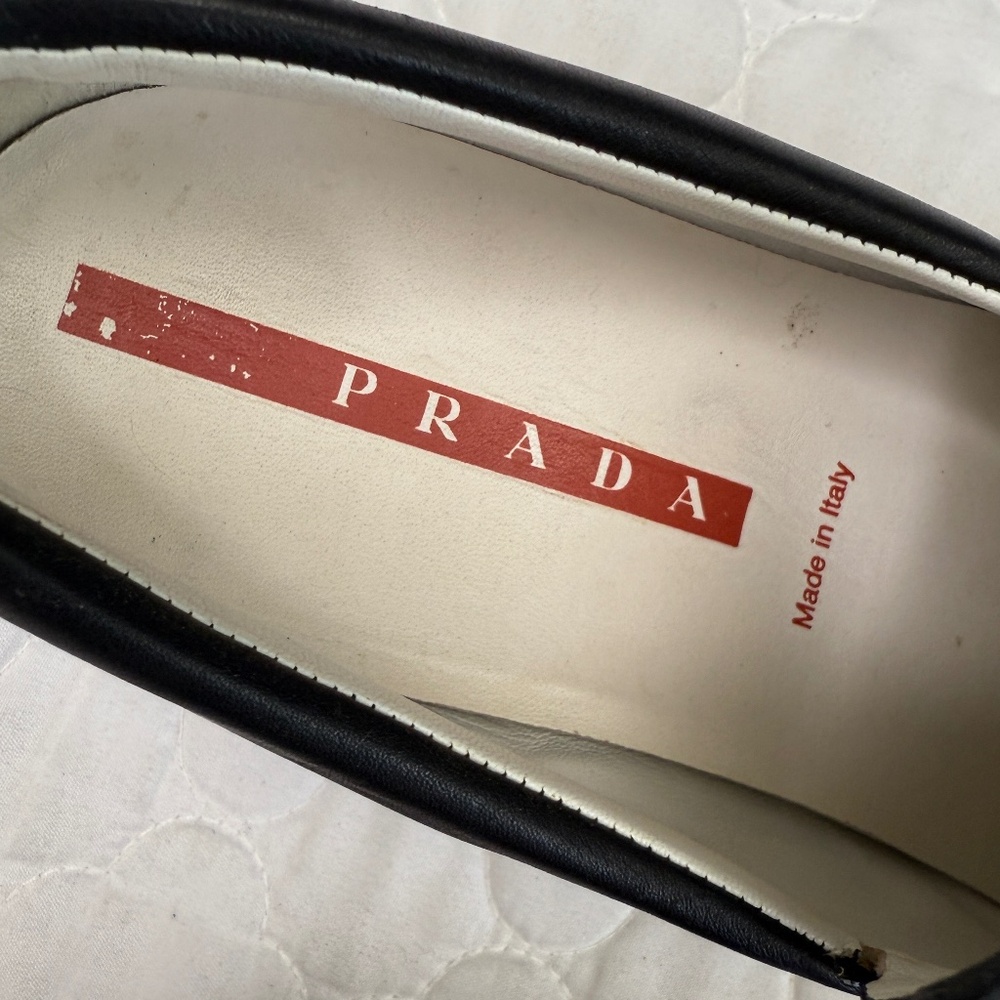 Prada‎ Leather Flats Made in Italy Size 37.5 - Picture 5 of 8
